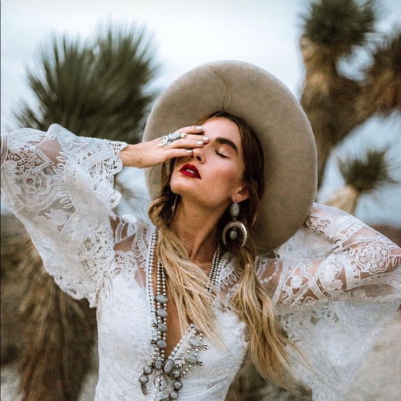 Rue De Seine Ruby Margaux! - Picture 9 of 9